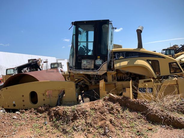 Cil. Auto-Prop. CATERPILAR CS 583 E