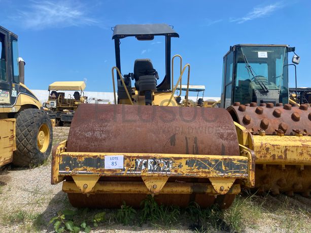 Cil. Auto-Prop. CATERPILAR CS 583 E (4)