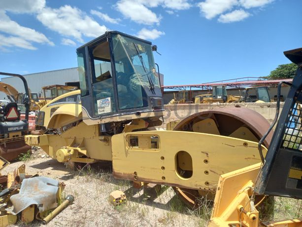 Cil. Auto-Prop. CATERPILAR CS 583 E (5)