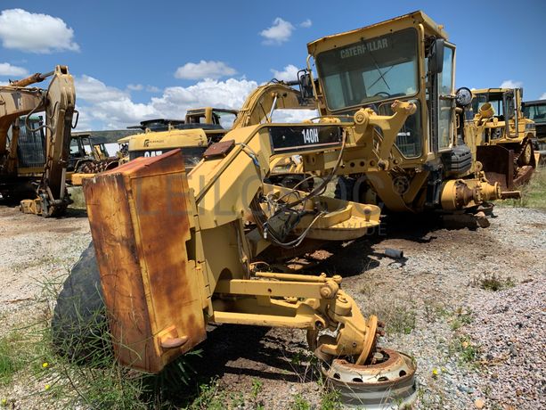 Motoniveladora CATERPILAR 140H
