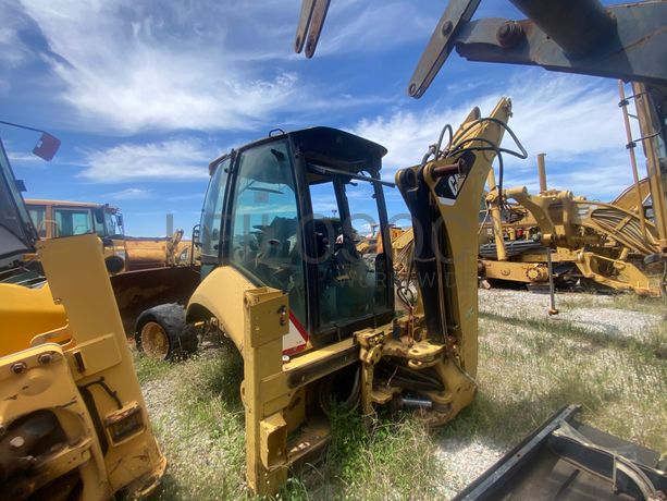 Retroescavadora CATERPILAR 428 E