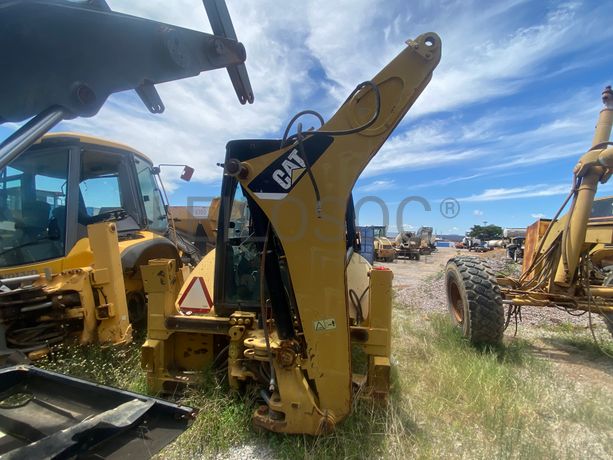 Retroescavadora CATERPILAR 428 E