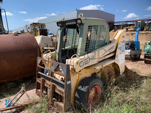 Mini Pá Carregadora GEHL 4640