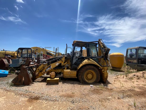 Retroescavadora CATERPILAR 428 E