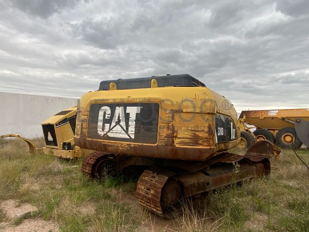 Escavadora CATERPILAR 324 DLN