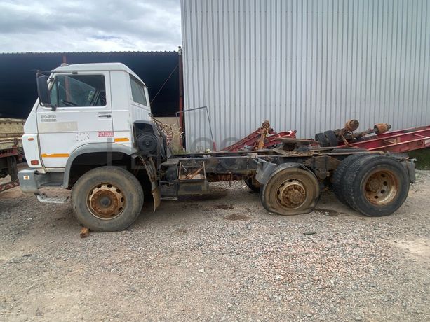 Camião Trator (Cavalo Mecânico) Volkswagen Worker 31-310