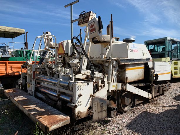 Espalhadora de Asfalto TEREX CR462