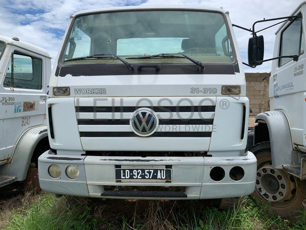 Camião Trator (Cavalo Mecânico) VOLKSWAGEM Worker 31-310