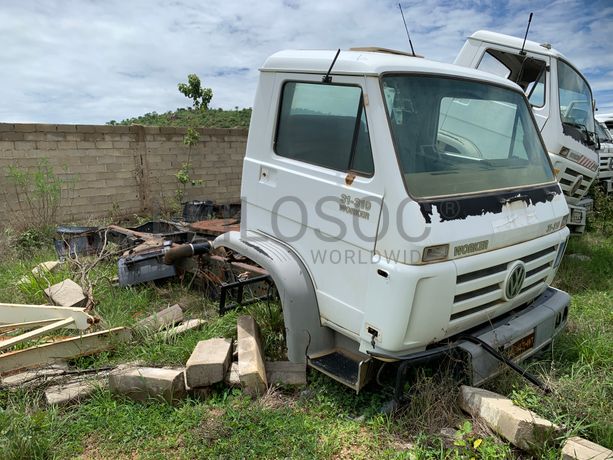 Camião Trator (Cavalo Mecânico) VOLKSWAGEN Worker 31-310 (5)