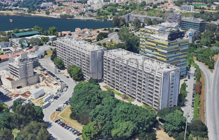 Apartamento T4 · Condomínio Arrábida Lake Towers, Vila Nova de Gaia