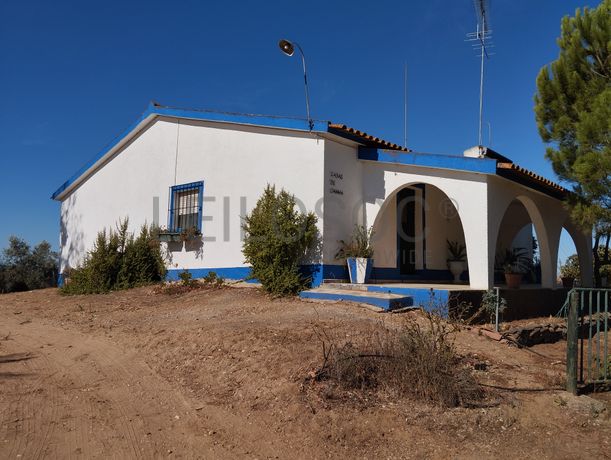 Proporção de 14/24 de Moradia com Terreno com 15,8 hectares · Montemor-o-Novo