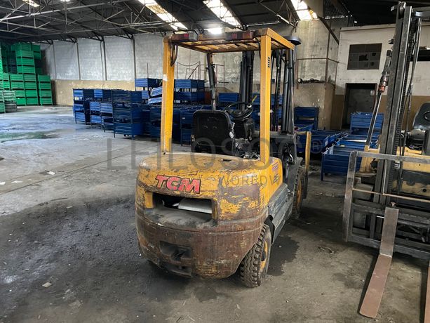 Empilhador TCM