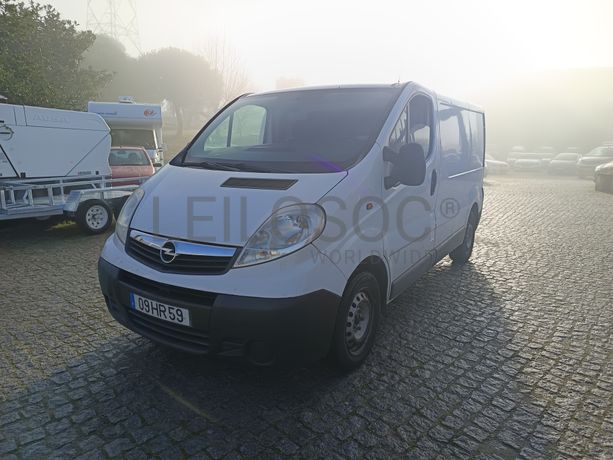 Opel Vivaro · Ano 2009