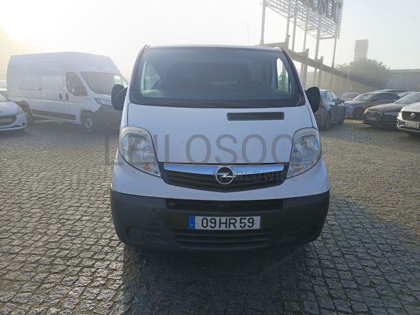 Opel Vivaro · Ano 2009