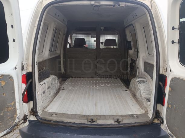 Volkswagen Caddy · Ano 2009