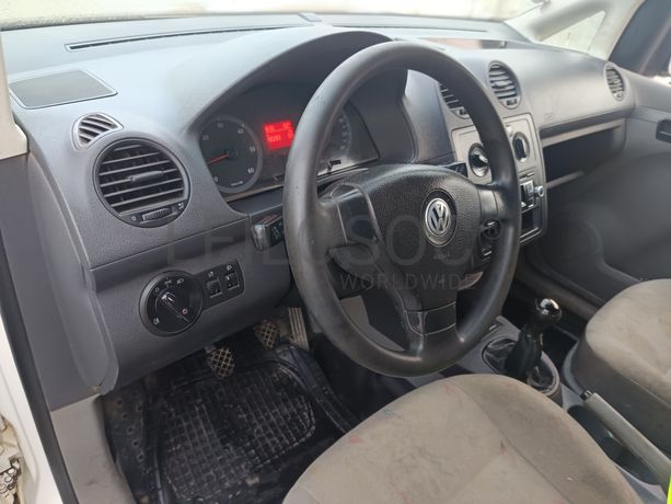 Volkswagen Caddy · Ano 2009