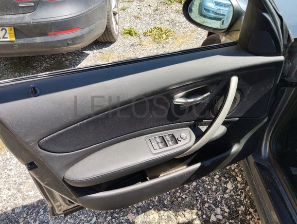 BMW 118d · Ano 2011