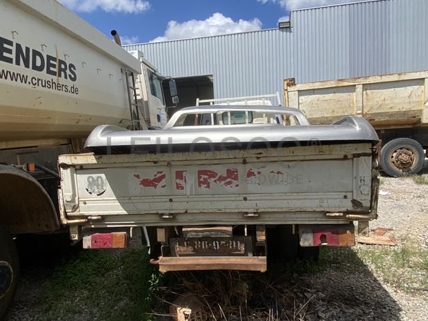 Ligeiro de Mercadorias TOYOTA HINO 300