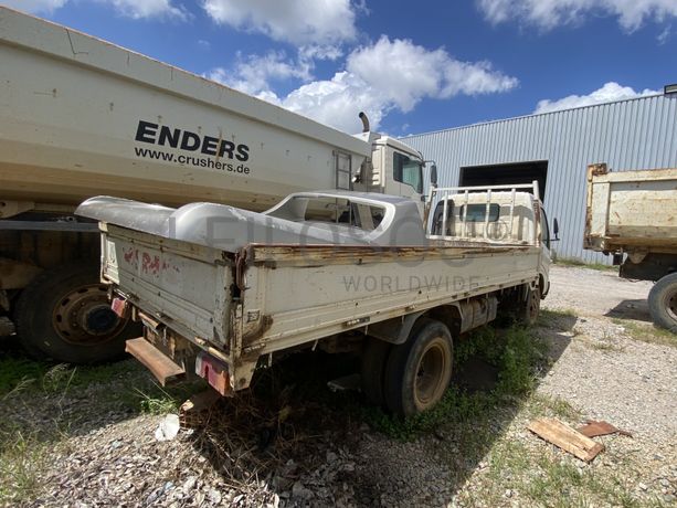 Ligeiro de Mercadorias TOYOTA HINO 300