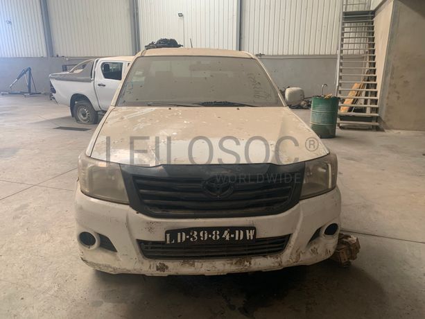 Ligeiro de Passageiro TOYOTA HILUX