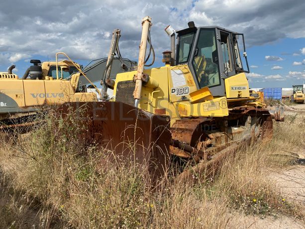 Buldozer NEW HOLLAND D180 LT