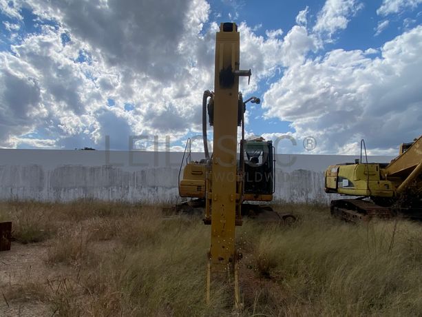 Escavadora CATERPILAR 324 DLN