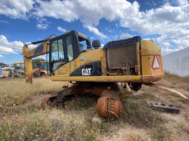 Escavadora CATERPILAR 324 DLN