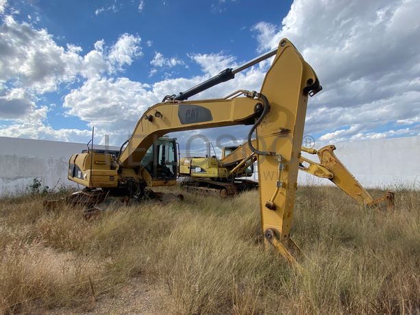 Escavadora CATERPILAR 324 DLN