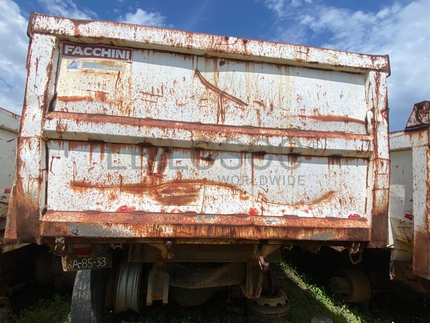 Camião Basculante VOLKSWAGEN 31-310