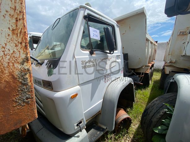 Camião Lubrificação VOLKSWAGEN 31-310