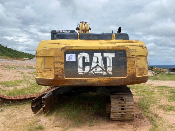 Escavadora CATERPILAR 325 DLN