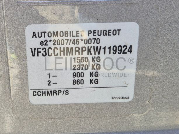 Peugeot 208 · Ano 2019