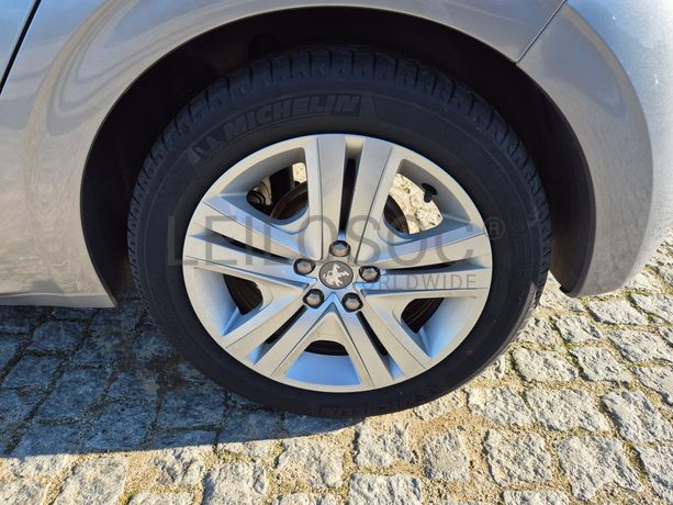 Peugeot 208 · Ano 2019