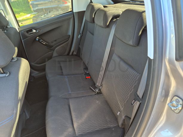 Peugeot 208 · Ano 2019