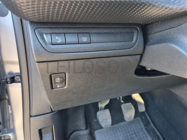 Peugeot 208 · Ano 2019