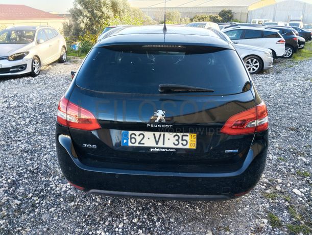 Peugeot 308 · Ano 2015