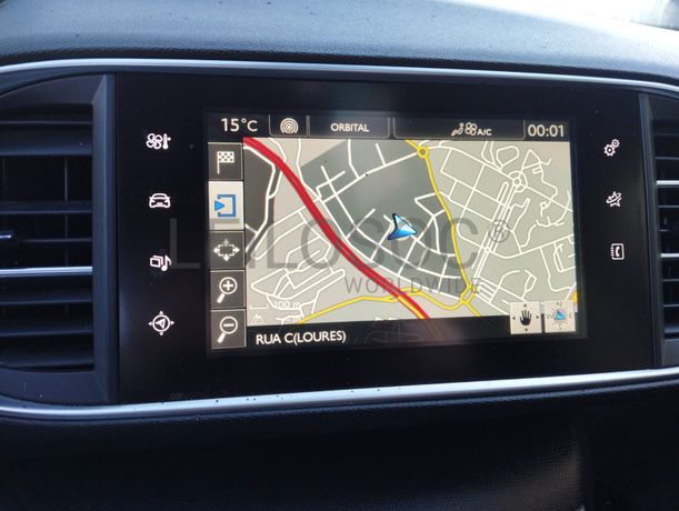 Peugeot 308 · Ano 2015