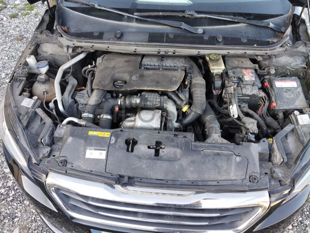 Peugeot 308 · Ano 2015