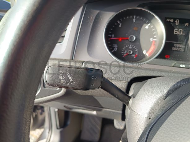 Volkswagen Golf · Ano 2014