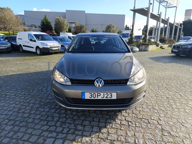 Volkswagen Golf · Ano 2014