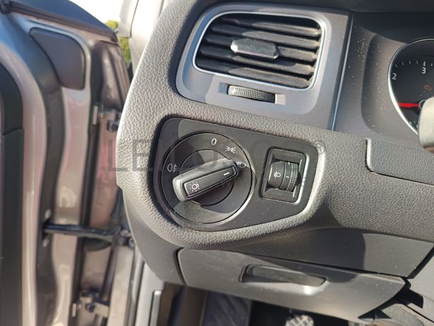 Volkswagen Golf · Ano 2014