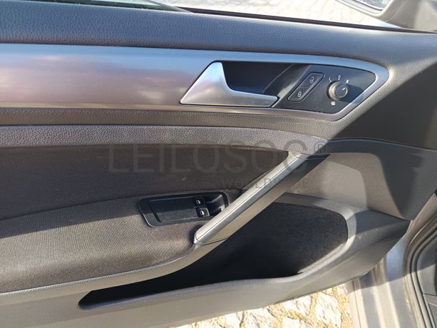 Volkswagen Golf · Ano 2014