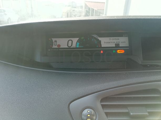 Renault Grand Scénic · Ano 2011 · 7 Lugares