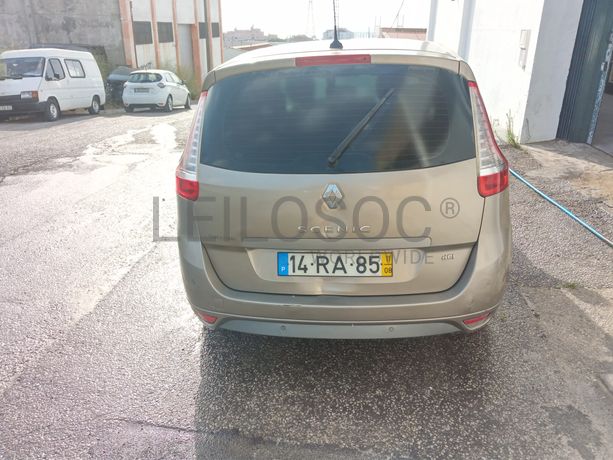 Renault Grand Scénic · Ano 2011 · 7 Lugares