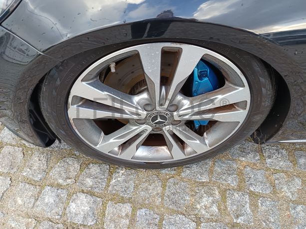 Mercedes-Benz C350e · Ano 2016