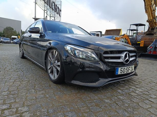 Mercedes-Benz C350e · Ano 2016
