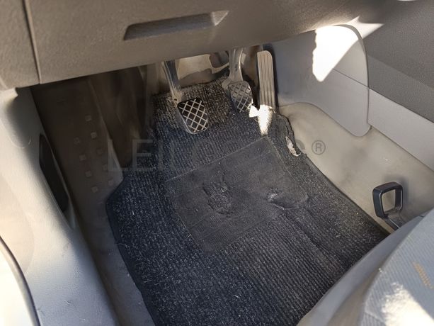 Volkswagen Caddy · Ano 2005