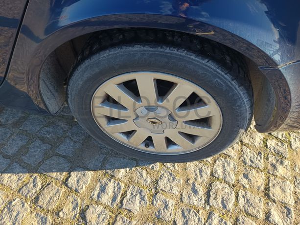 Renault Laguna · Ano 2003