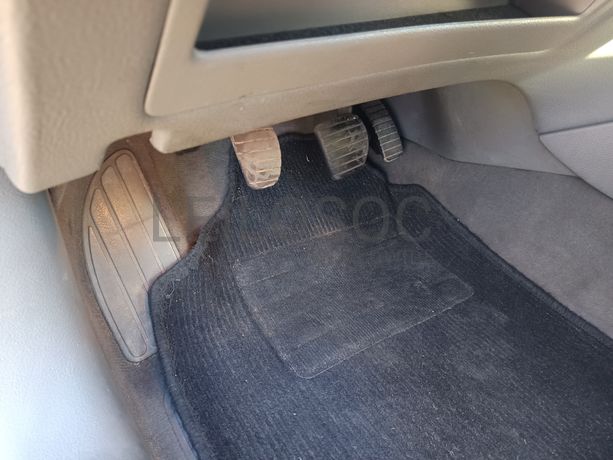 Renault Laguna · Ano 2003