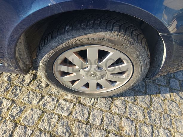 Renault Laguna · Ano 2003